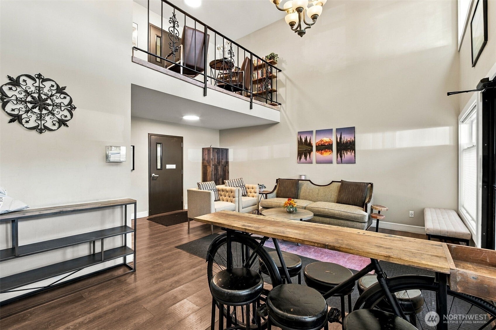 525 Broadway 108