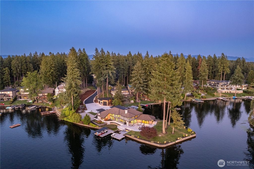 Photo of 30225 234th Avenue SE, Black Diamond, WA 98010 (MLS # 2410536)