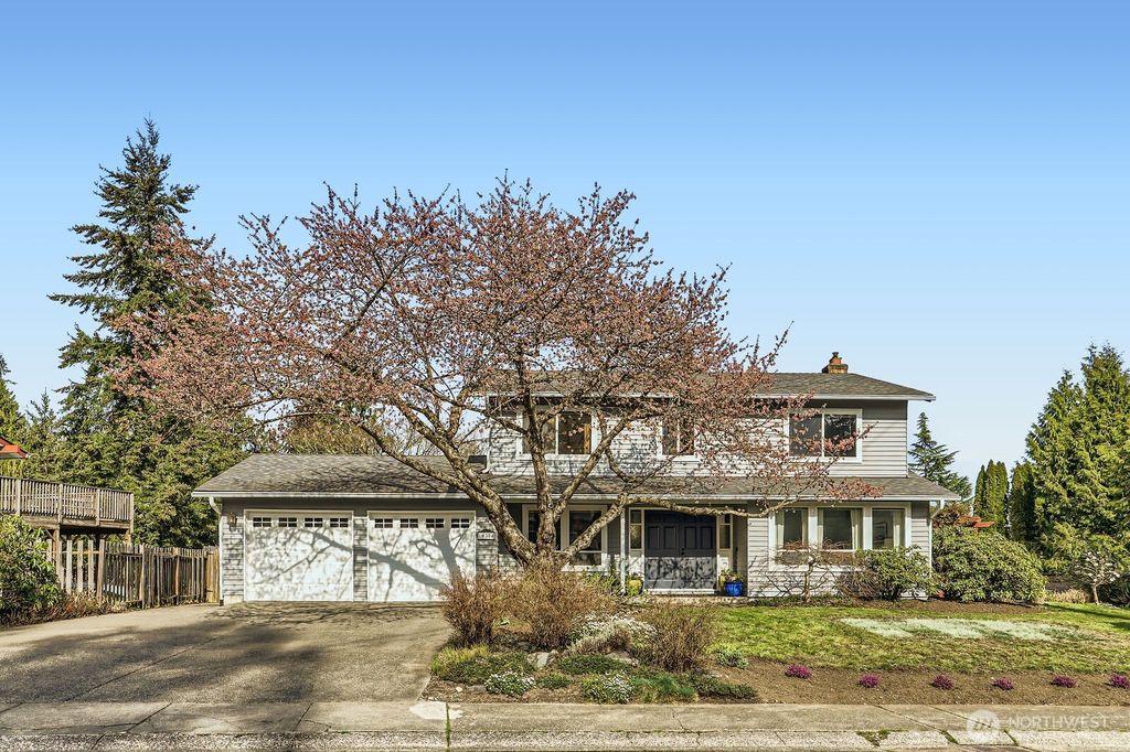 Photo of 19304 90th Avenue NE, Bothell, WA 98011 (MLS # 2349783)