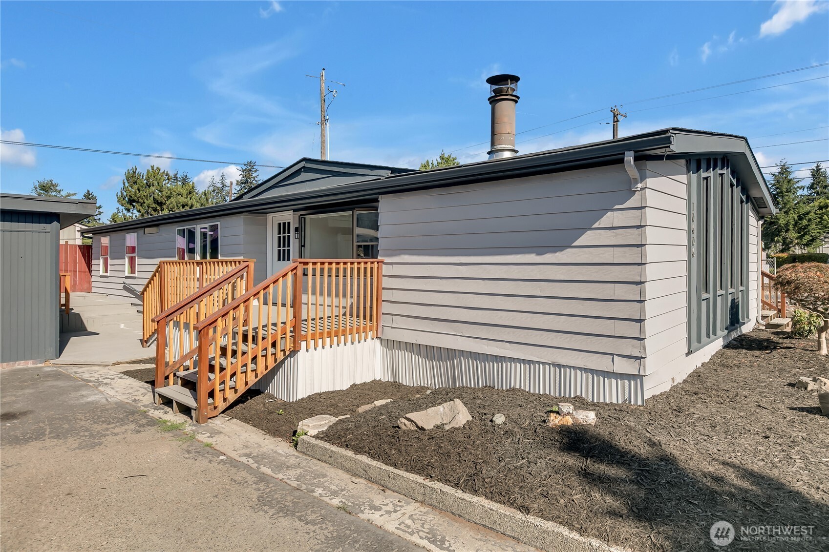10606 18th Avenue S 24