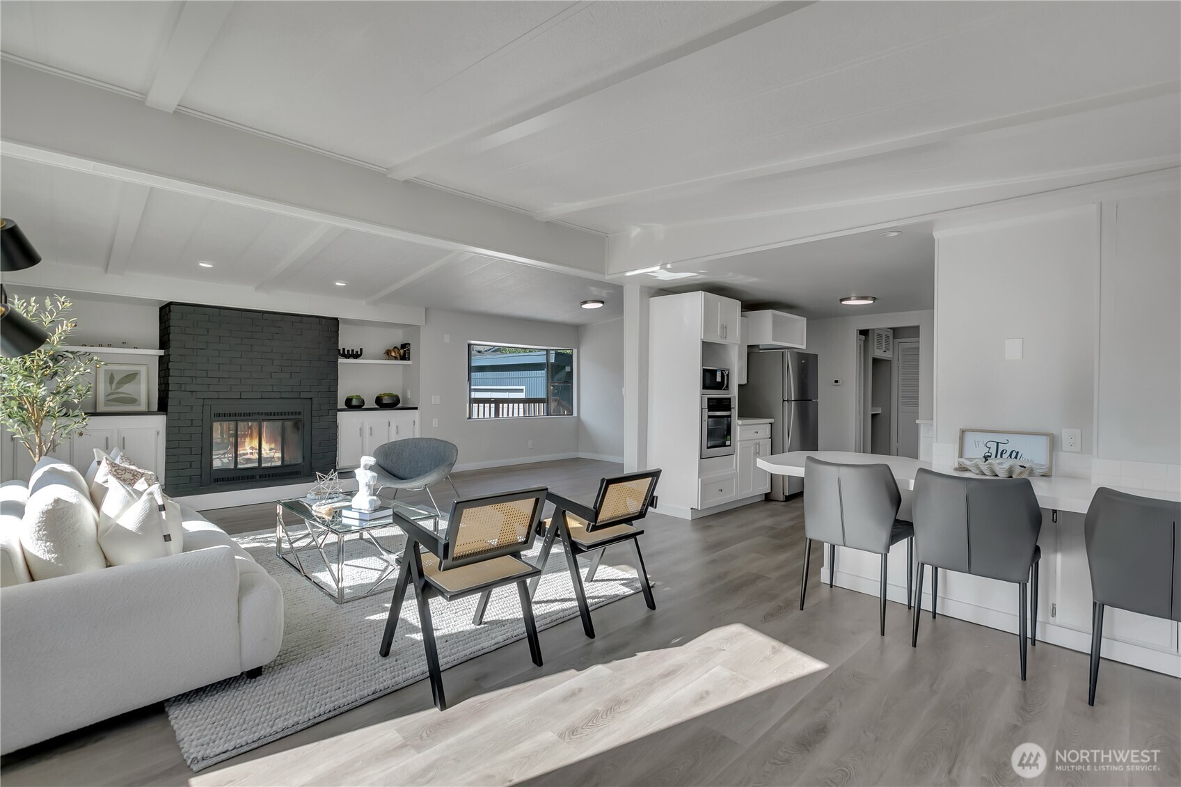 10606 18th Avenue S 24