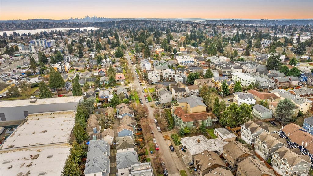 Photo of 9403 Linden Avenue N, Seattle, WA 98103 (MLS # 2270457)