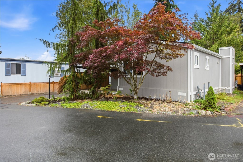 Photo of 14322 Admiralty Way #27, Lynnwood, WA 98087 (MLS # 2583584)