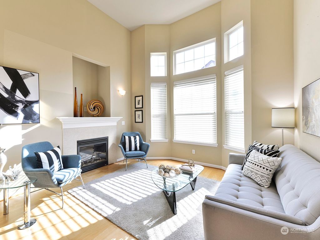 Photo of 447 Tacoma Avenue NE, Renton, WA 98056 (MLS # 2271271)