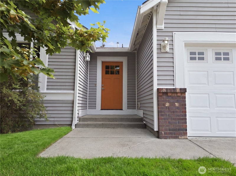 17405 85th Avenue Ct E