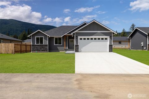 Photo of 6511 Watson Loop, Maple Falls, WA 98266 (MLS # 2336138)