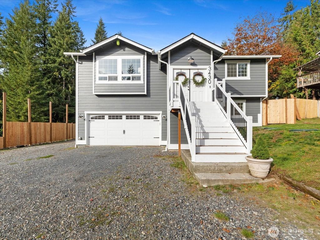 Photo of 3430 Alyson Drive, Granite Falls, WA 98252 (MLS # 2450813)