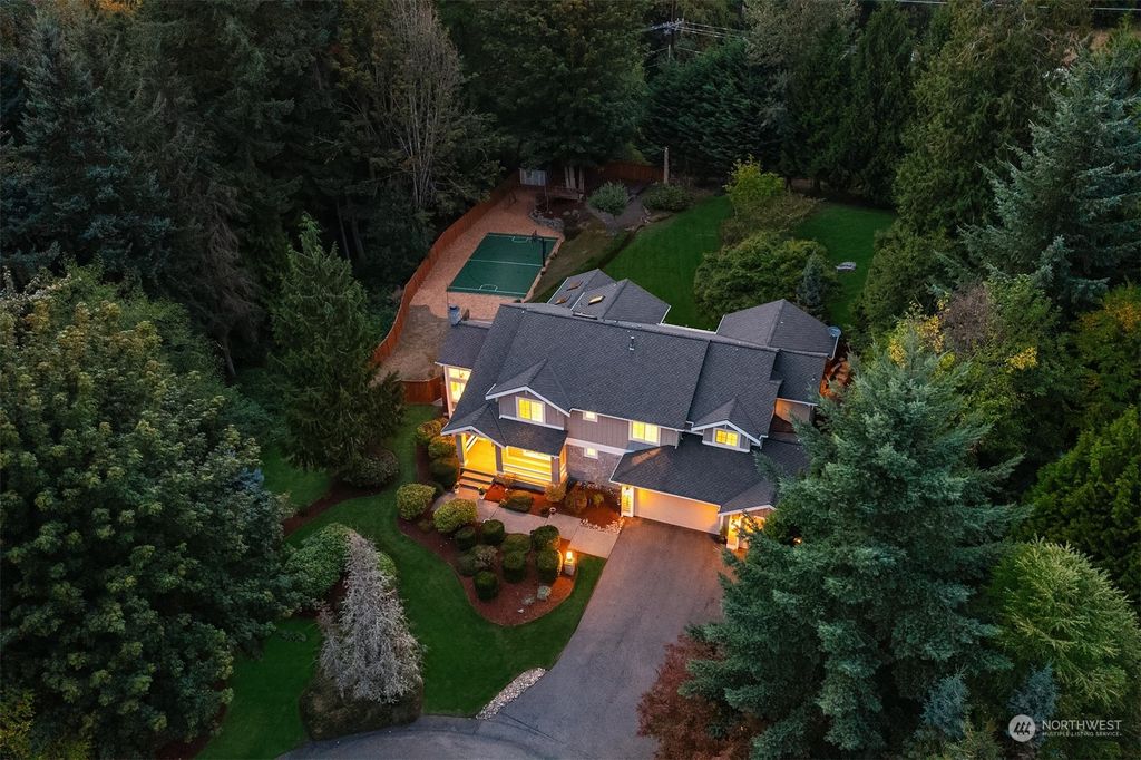 Photo of 22620 NE 144th Court, Woodinville, WA 98077 (MLS # 2154117)