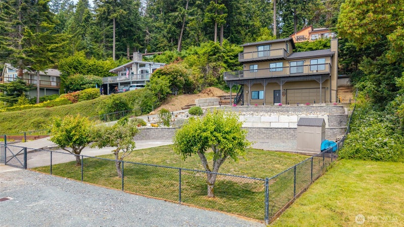 2123 Stoney Beach Lane