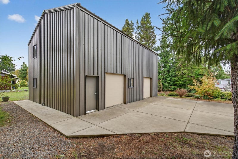 27501 R Lane