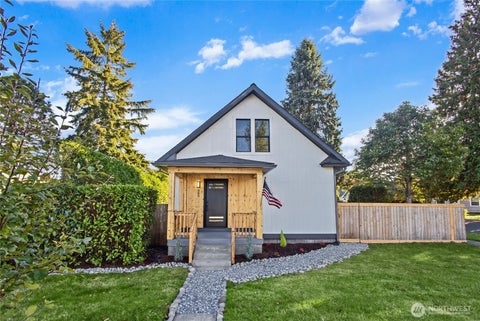 Photo of 868 S 48th St ST, Tacoma, WA 98408 (MLS # 2588306)