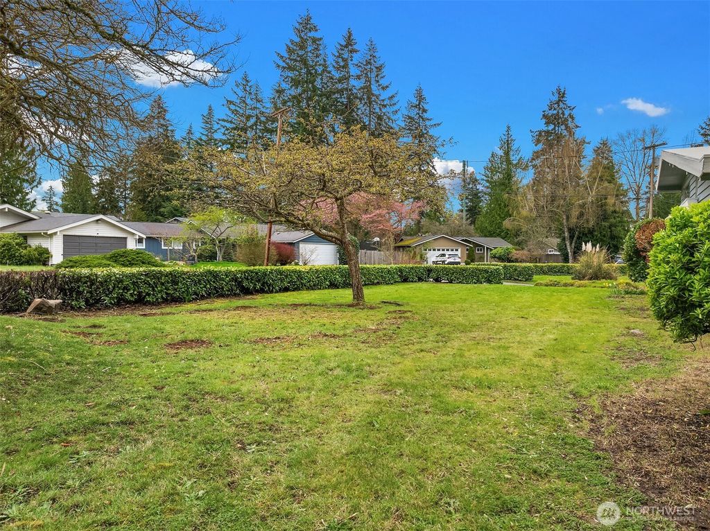Photo of 12226 SE 54th Street, Bellevue, WA 98006 (MLS # 2348630)