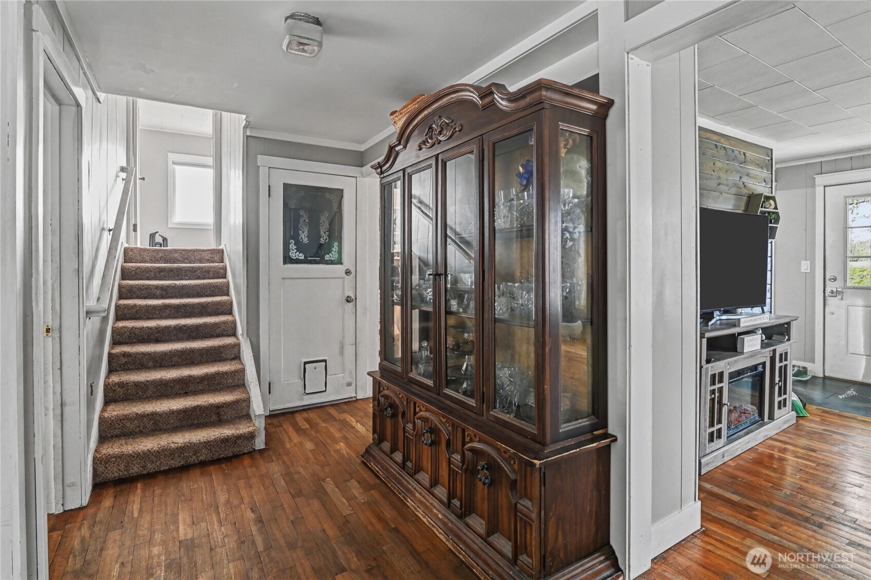 102 S Chehalis Street