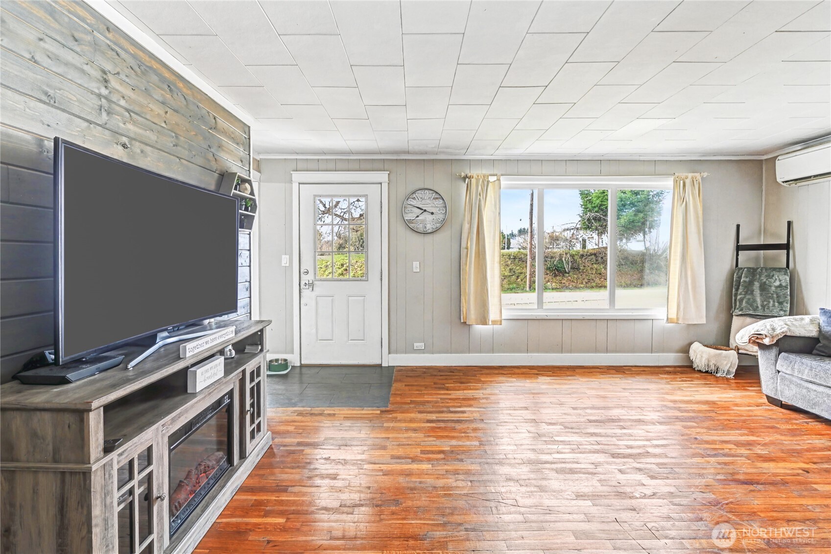 102 S Chehalis Street