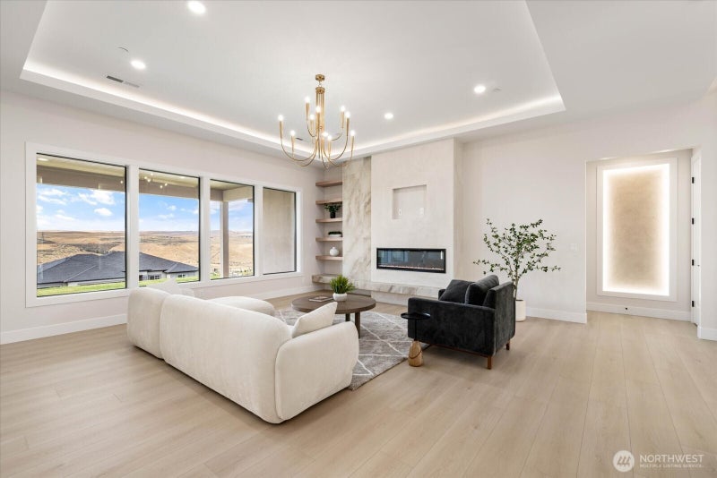 7541 W 22nd Place