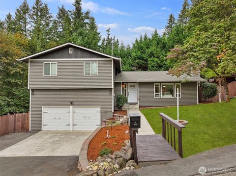 Photo of 18016 SE 147th Street, Renton, WA 98059 (MLS # 2446052)