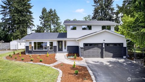 Photo of 15015 111th Avenue Ct E, Puyallup, WA 98374 (MLS # 2525328)