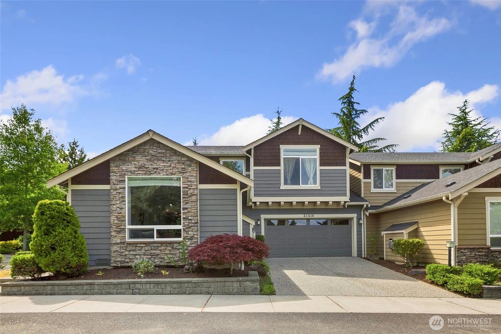 Photo of 21410 40th Court W, Mountlake Terrace, WA 98043 (MLS # 2540804)
