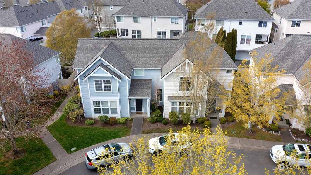Photo of 22640 NE 4th Place #59, Sammamish, WA 98074 (MLS # 2217363)