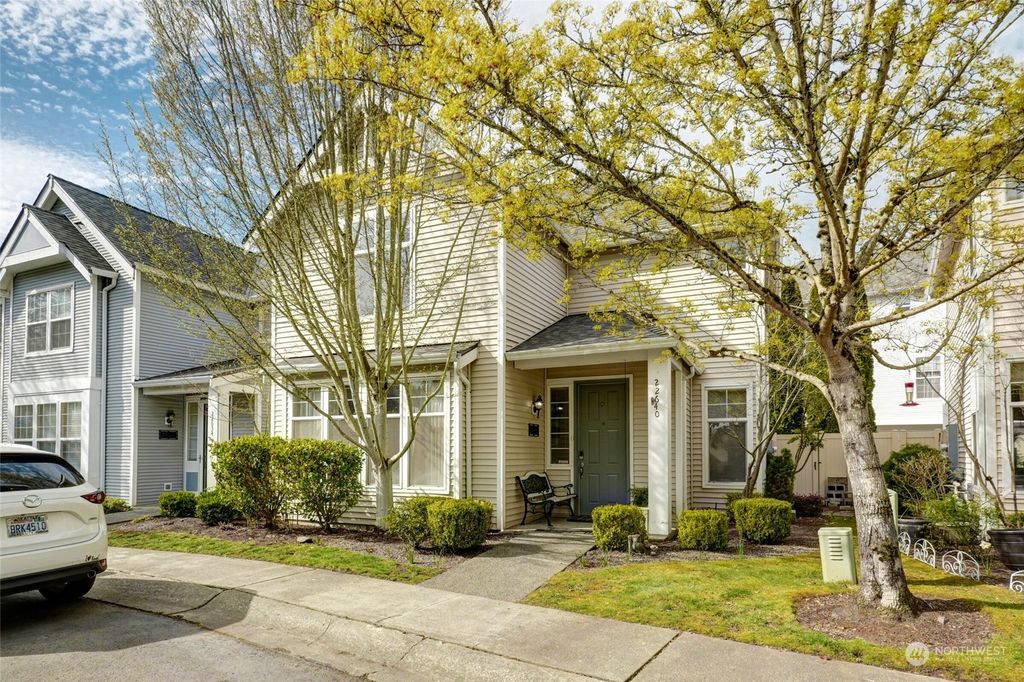 Photo of 22640 NE 4th Place #59, Sammamish, WA 98074 (MLS # 2217363)