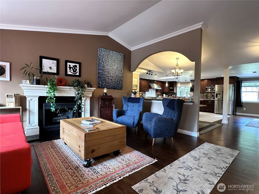 Photo of 3233 S 312th Place, Auburn, WA 98001 (MLS # 2397863)