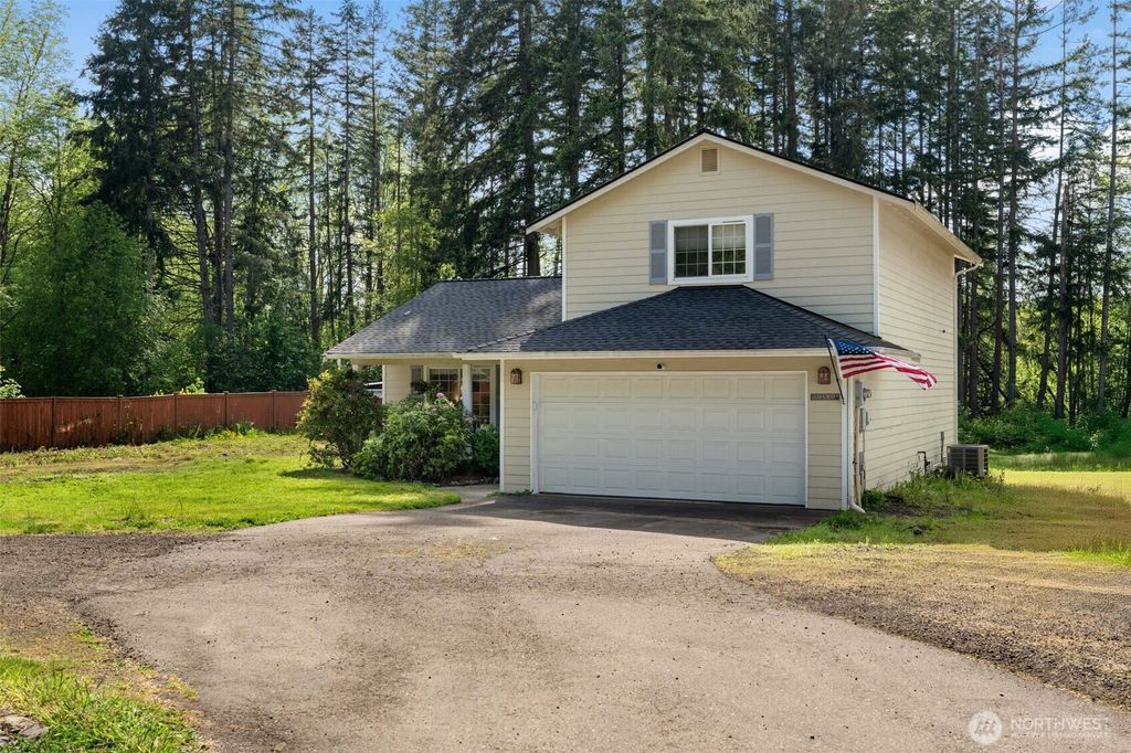 Photo of 15702 66th Avenue NW, Gig Harbor, WA 98332 (MLS # 2519058)