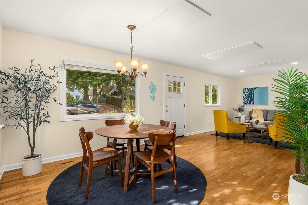 Photo of 7338 17th Avenue SW, Seattle, WA 98106 (MLS # 2013366)