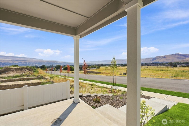 2114 Plumridge Court