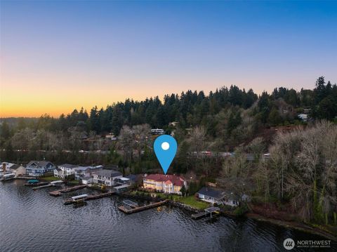 Photo of 17765 Beach Drive NE, Lake Forest Park, WA 98155 (MLS # 2488800)