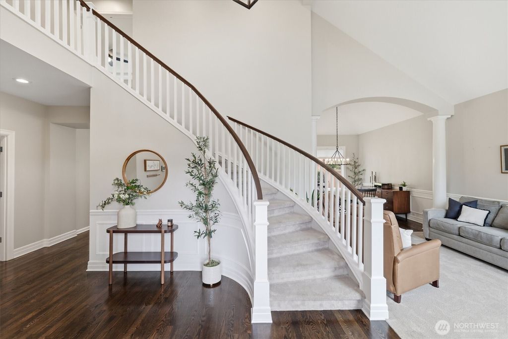 Photo of 6508 E Crest View Loop SE, Snoqualmie, WA 98065 (MLS # 2508098)
