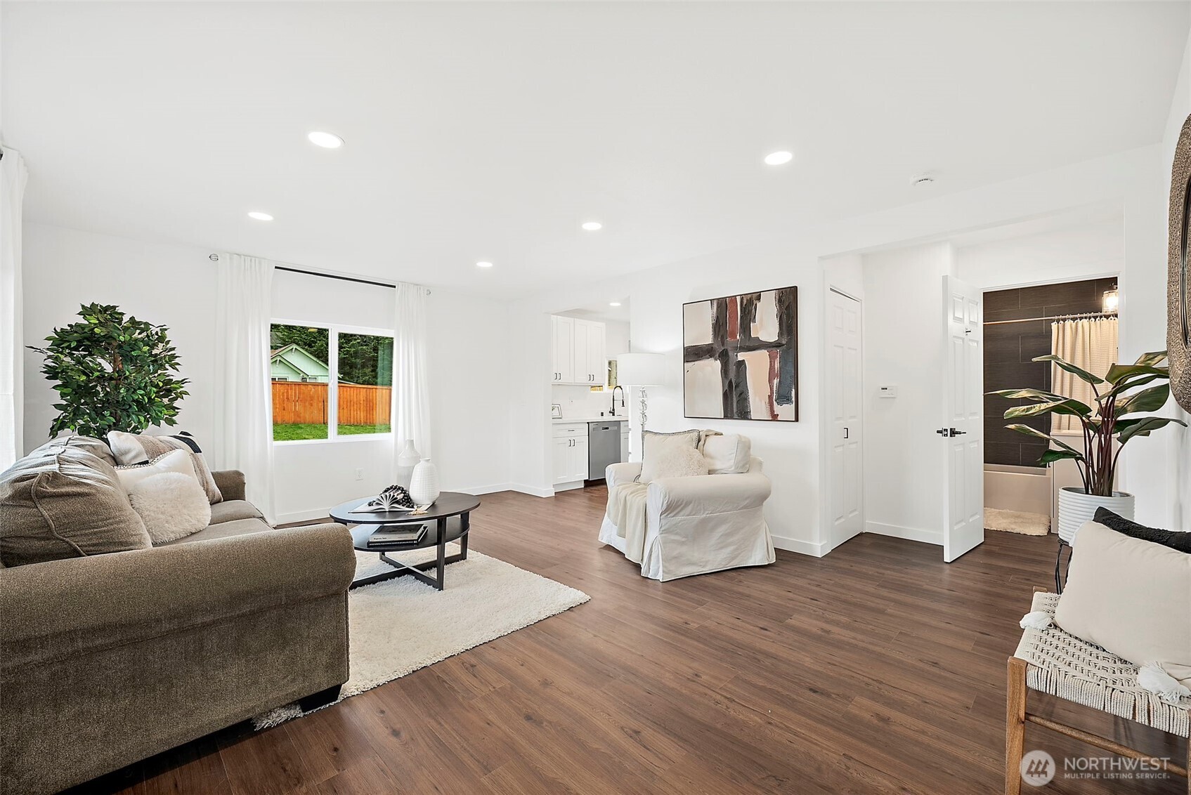 5118 S Cushman Avenue