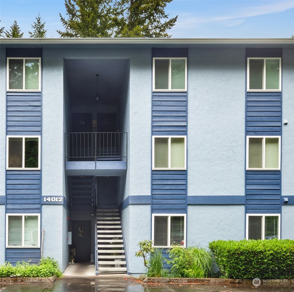 Photo of 14010 Juanita Drive NE #A4, Kirkland, WA 98034 (MLS # 2243985)