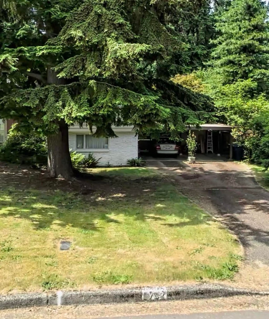 Photo of 3747 136th Avenue SE, Bellevue, WA 98006 (MLS # 2599575)