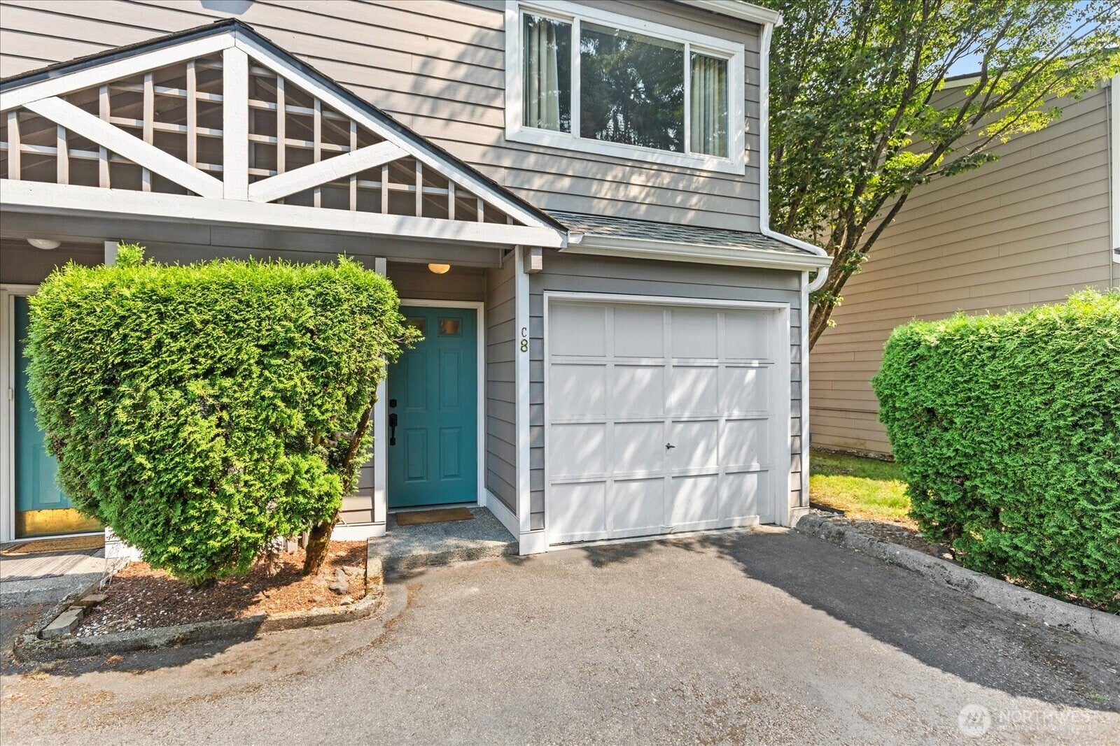 826 Pike Street NE C8
