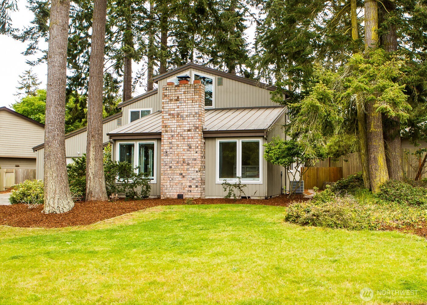 707 Seamount Drive