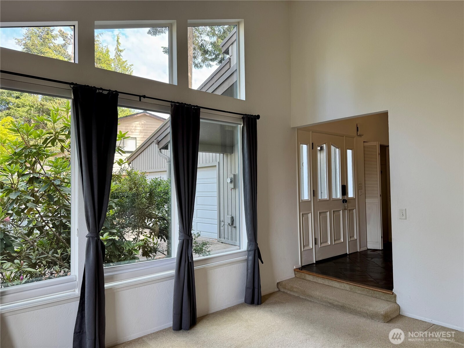 707 Seamount Drive
