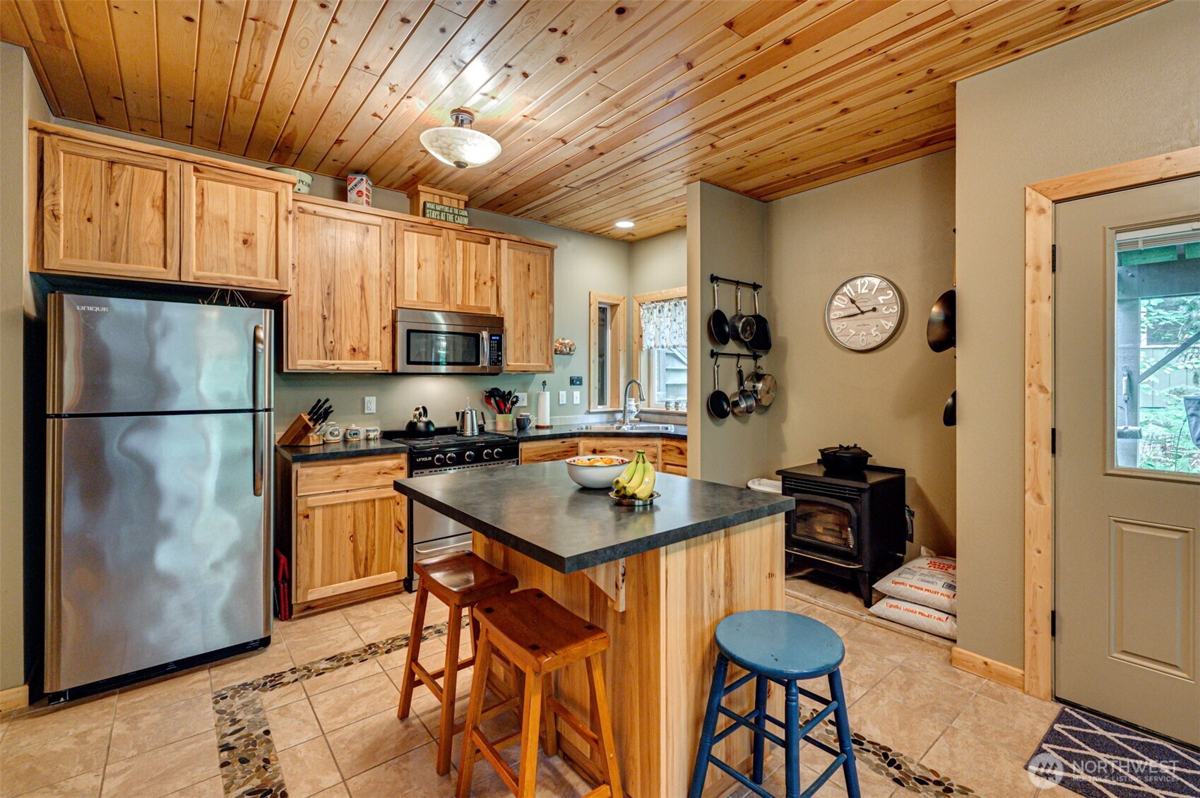 145 Northwoods Cabin