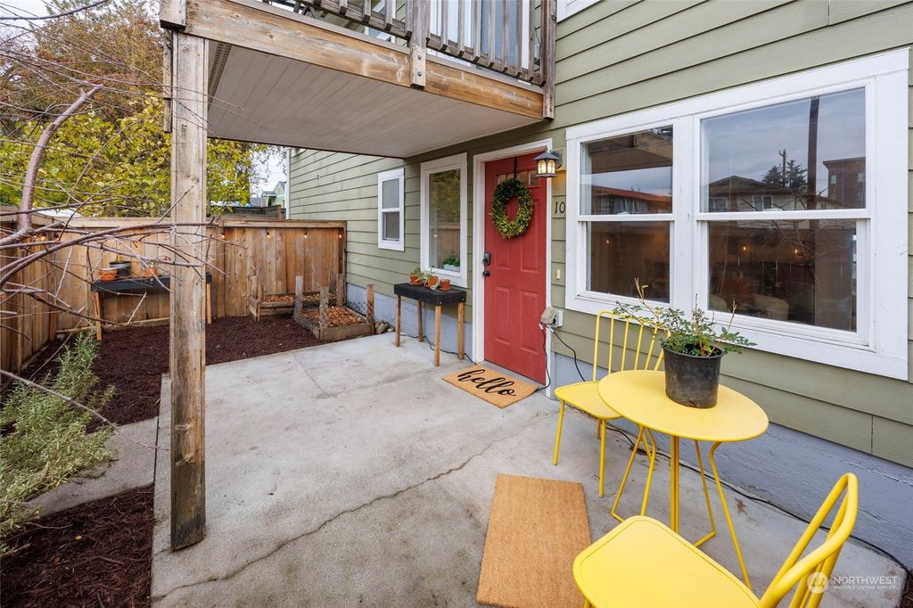 Photo of 9013 16th Avenue SW #10, Seattle, WA 98106 (MLS # 2183343)