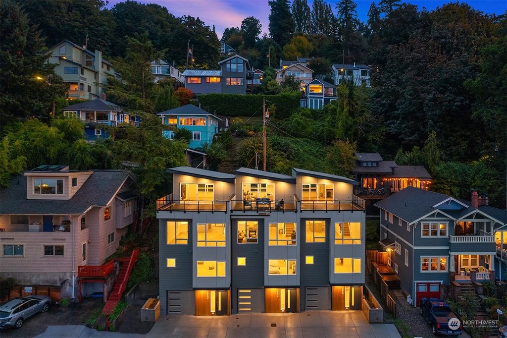 Photo of 2230 Bonair Place SW, Seattle, WA 98116 (MLS # 2202953)