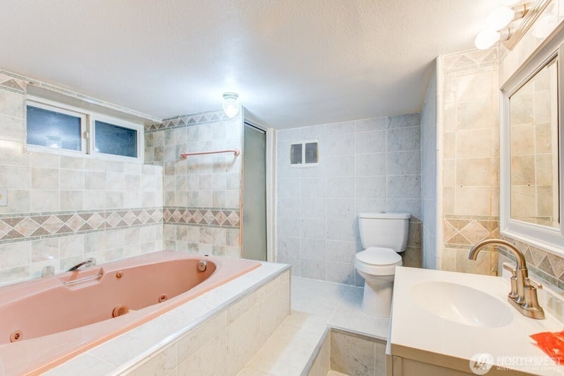5305 Martin Luther King Jr Way S
