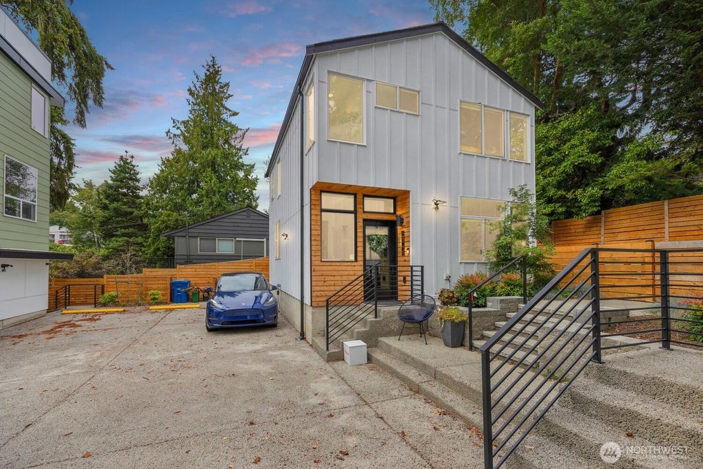 Photo of 2346 NE 90th Street, Seattle, WA 98115 (MLS # 2338213)