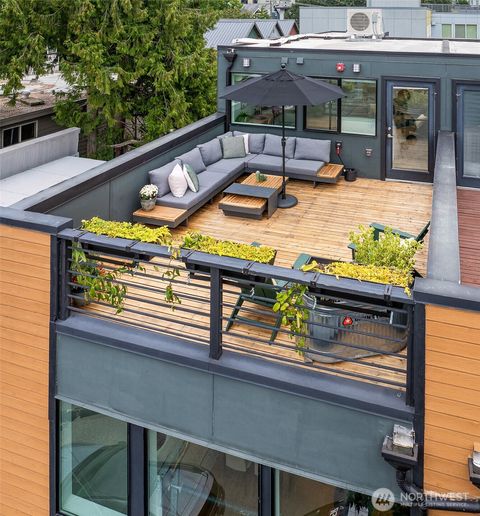 Photo of 3604 Palatine Avenue N, Seattle, WA 98103 (MLS # 2437246)