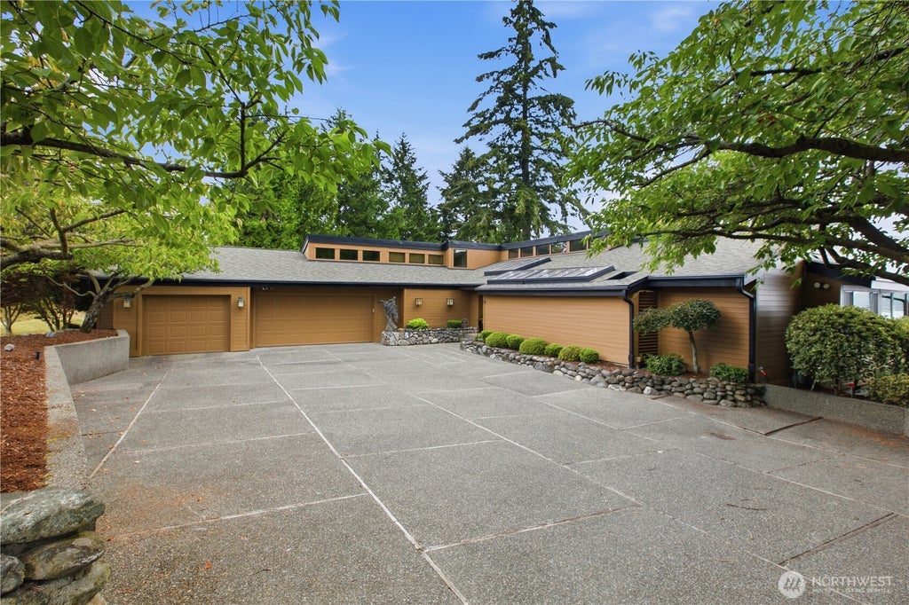 Photo of 5325 Illahee Lane NE, Olympia, WA 98516 (MLS # 2576083)