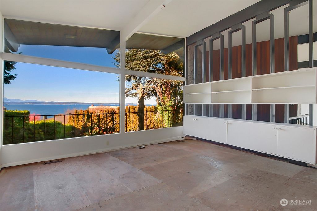 Photo of 2345 NW Blue Ridge Drive, Seattle, WA 98177 (MLS # 2033190)