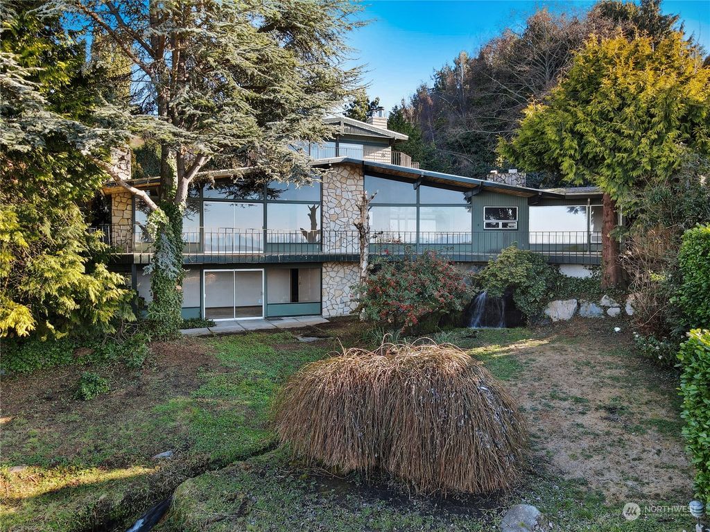 Photo of 2345 NW Blue Ridge Drive, Seattle, WA 98177 (MLS # 2033190)