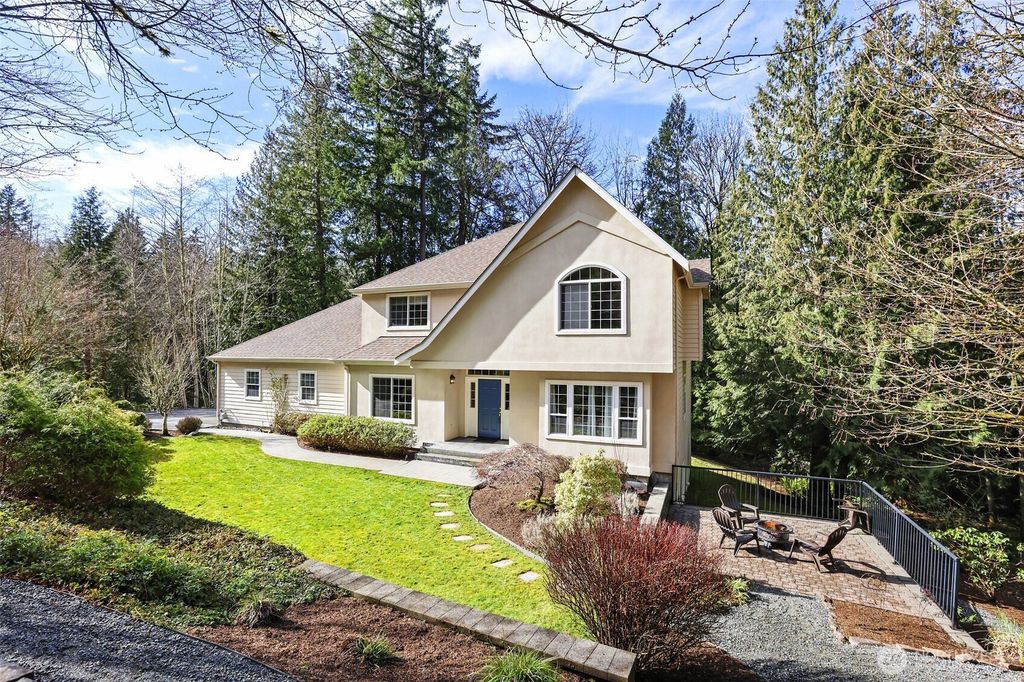 Photo of 55 Mt Quay Drive NW, Issaquah, WA 98027 (MLS # 2333371)