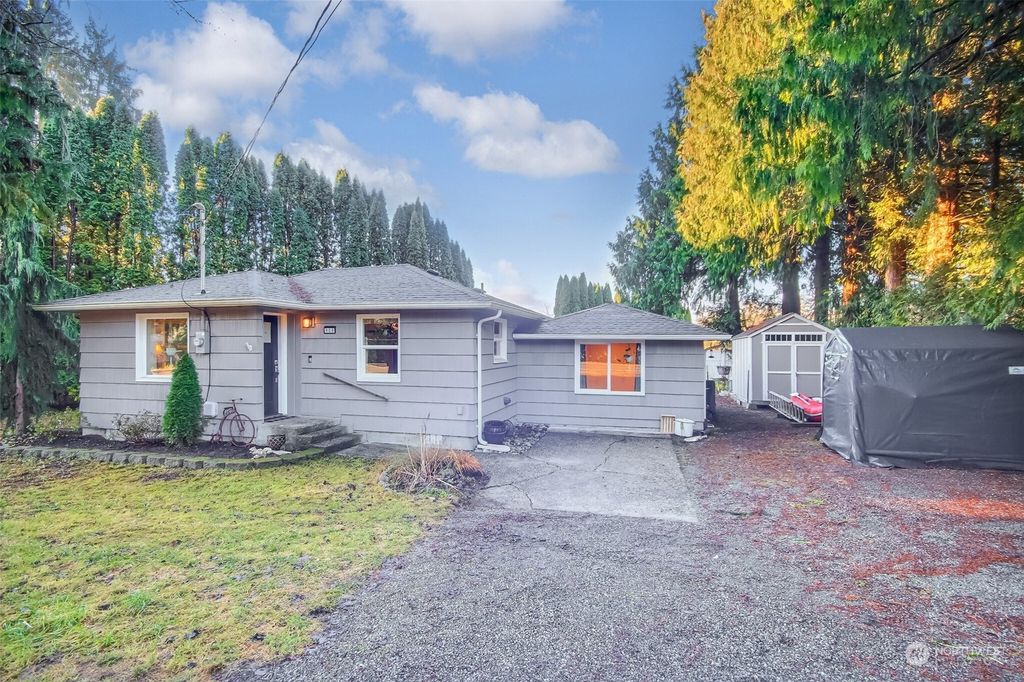 Photo of 908 S Machias Road, Machias, WA 98290 (MLS # 2315798)