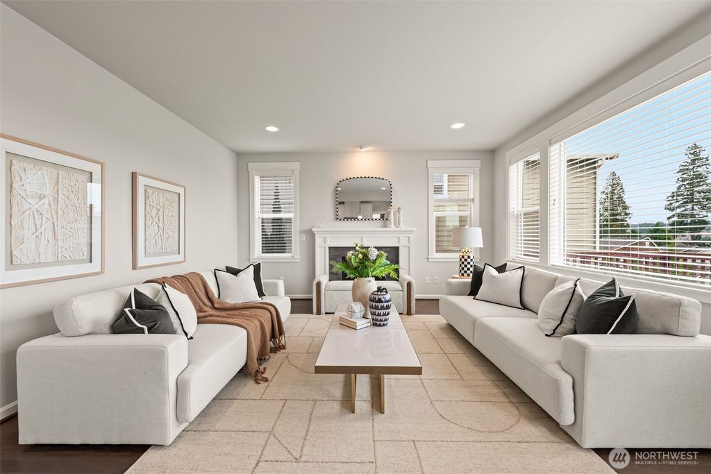 Photo of 19420 109th Court NE, Bothell, WA 98011 (MLS # 2491211)