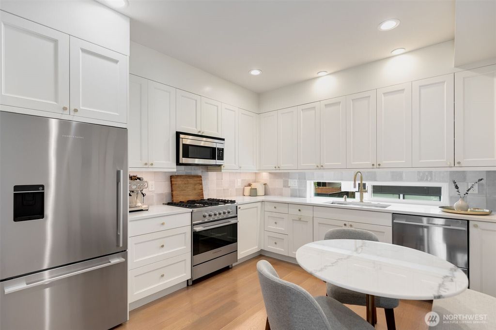 Photo of 5030 Sand Point Place NE #B, Seattle, WA 98105 (MLS # 2507704)