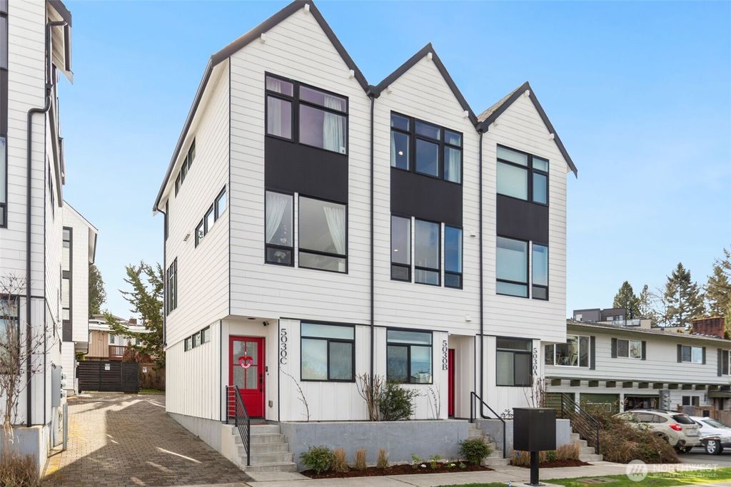 Photo of 5030 Sand Point Place NE #B, Seattle, WA 98105 (MLS # 2507704)